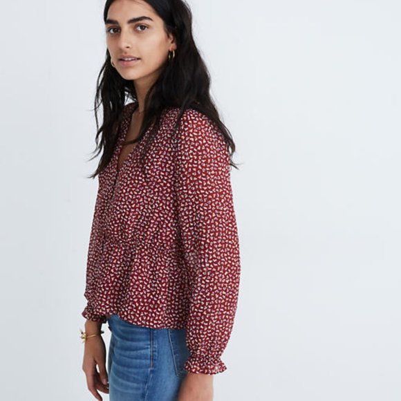 Madewell Overture Top in Ditsy Flowers in Red - Picture 2 of 7